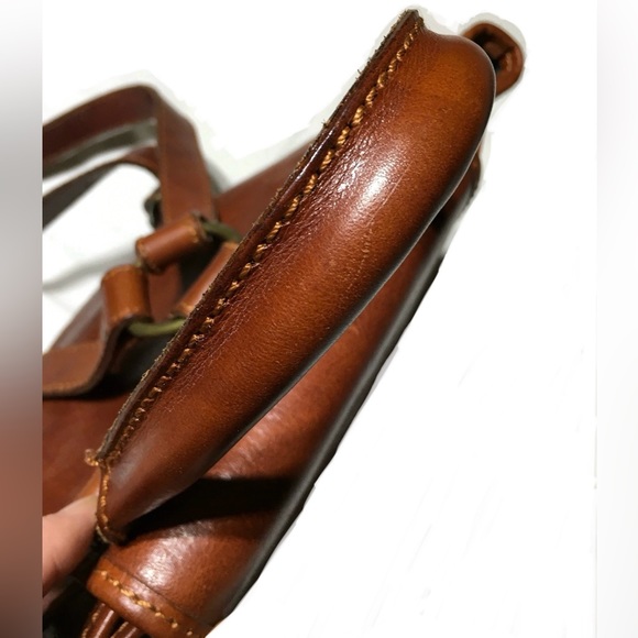 I Medici Firenze Italy Whiskey Brown Leather Rucksack Backpack Flap Buckle Snap - Picture 12 of 15